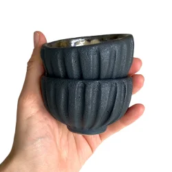 Lille skl p fod - sort rustik