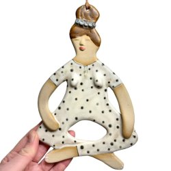 Yoga dame - keramik vgophng - Alva