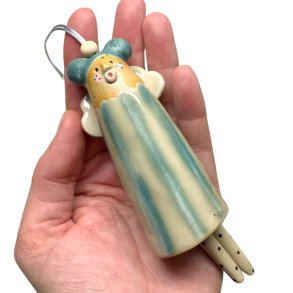 Finurlig klokke - keramikfigur - 131