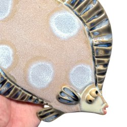 Rosasp�tte - keramik fladfisk til v�ggen