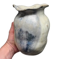 Vase med l�g - keramik vase - 2. sort