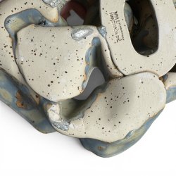 Stoflighed - Keramik relief - Gr�bl� - 2. sort.