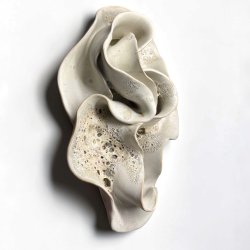 Stoflighed - Keramik relief - Creme #28