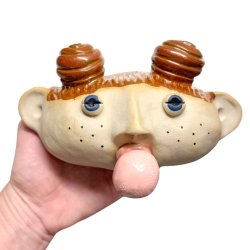 Bubbelgum pige med duth�r - v�gfigur