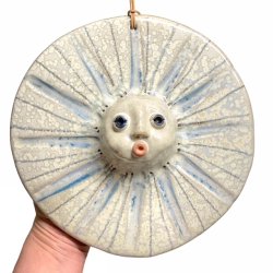 Sol - keramikfigur til vggen - bl strler