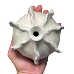 Frynse keramik vase - hvid