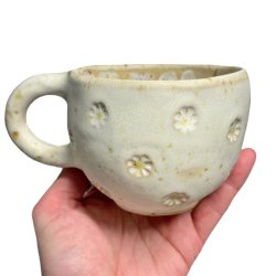  Marguerit - keramik kop med hank