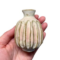 Lille srling - unika keramik vase - nude