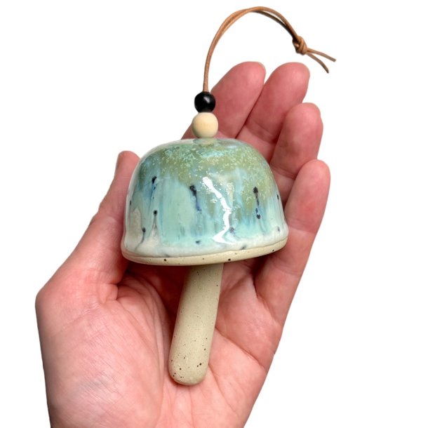 Paddehat klokke - keramikfigur - lille - 01