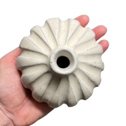 Lille srling - unika keramik vase - Rillet creme