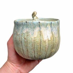 Unika lgkrukke - keramik - Grn rustik stribet