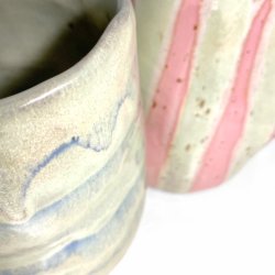 Blget - unika keramik vase - bl grn stribet