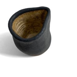 Mlkekande - keramik - sort rustik