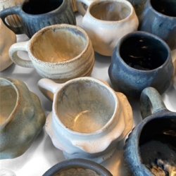 Shape keramik kop med hank - Hvid