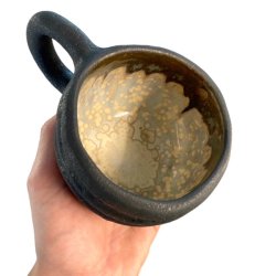 Hyggekop - keramik kop - sort rustik - vandret