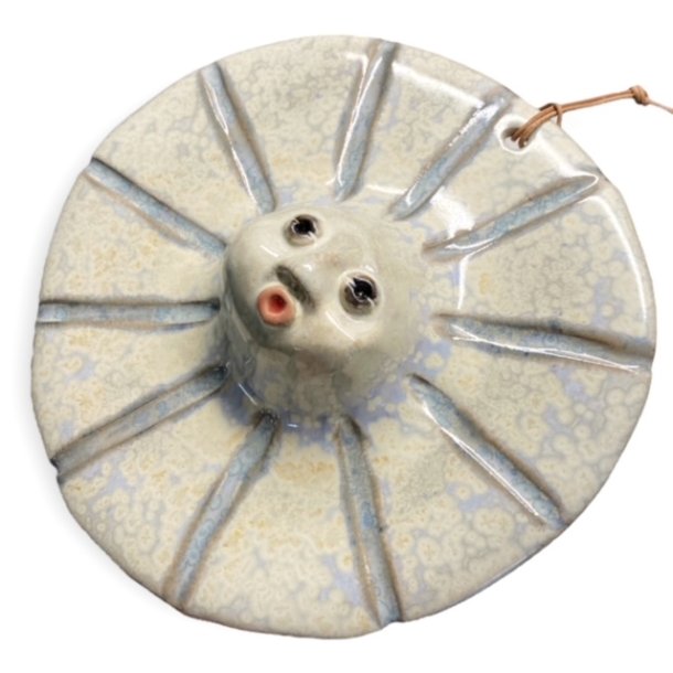 Sol -keramikfigur til vggen - multi bl strler