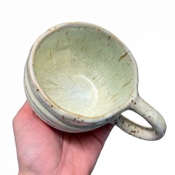 Hyggekop - keramik kop - creme rustik - Sart grn