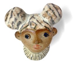 Pige med dut hr - keramik buste