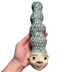 Meget hjt hr - keramik vgfigur