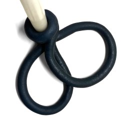 Snirkle snrkle - keramik lysestage - sort 