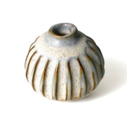 Lille srling - unika keramik vase - Rillet gr rosa