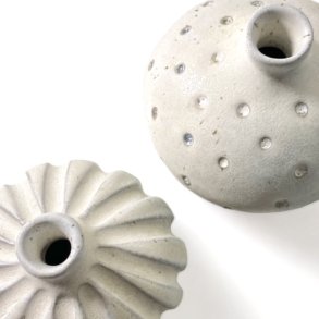 Lille srling - unika keramik vase - Rillet creme