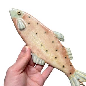 Lkker sild - keramik fisk til vggen - rosa