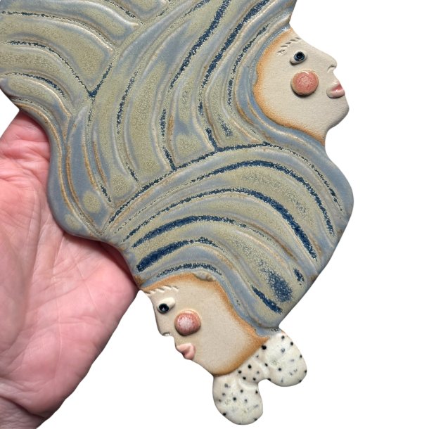 To kvinder - keramik v�goph�ng - Gr�bl�