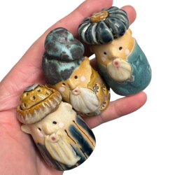 Tre vise mnd - keramikfigur st - lille