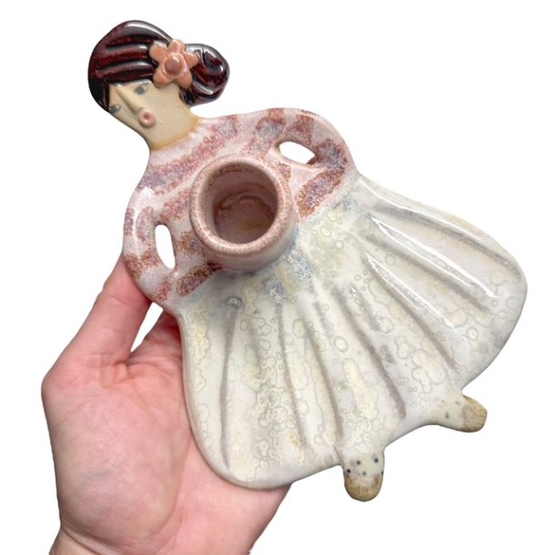 Kvinden med lyset - lysestage - Karoline