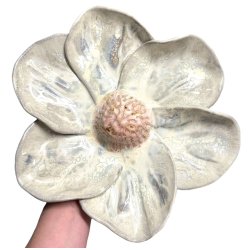 Stor keramik blomst - vgrelief - krystal