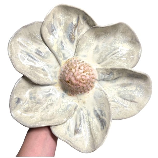 Stor keramik blomst - vgrelief - krystal