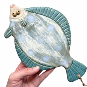 Bl-grnsptte - keramik fladfisk til vggen