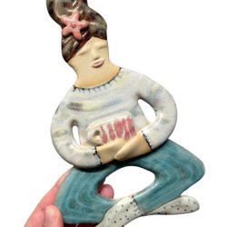 Kaffestund - keramik dame vgophng - Susan