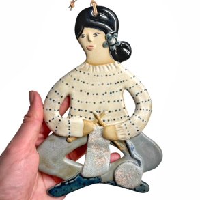 Strikker - keramik dame vgophng - Beate