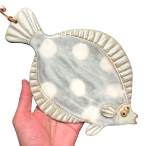 Lyssptte - keramik fladfisk til vggen