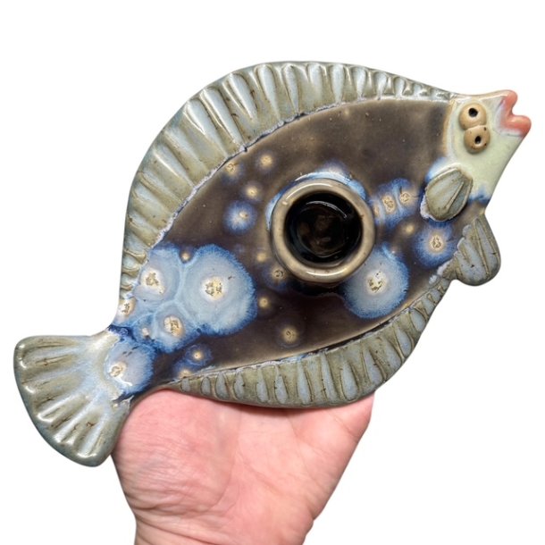 Fladfisk - keramik lysestage - Bl grn