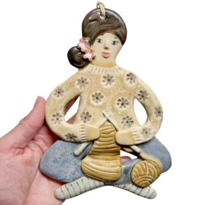 Strikker - keramik dame vgophng - Charlotte