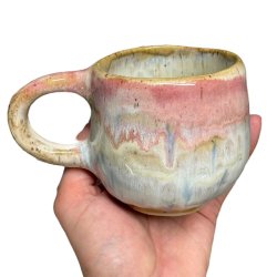 Et vld af farver - keramik kop