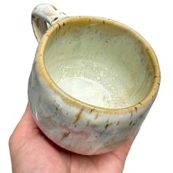 Et vld af farver - keramik kop