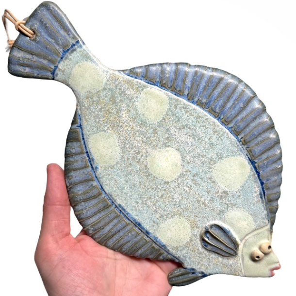 Bl sptte - keramik fladfisk til vggen