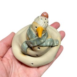 Smeltet snemand - keramik figur - prik