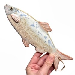 Lkker sild - keramik fisk til vggen - Rosa