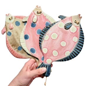 Blsptte - keramik fladfisk til vggen