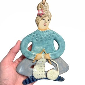 Strikker - keramik dame vgophng - Anette