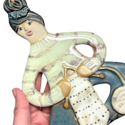 Strikker - keramik dame vgophng - Lea