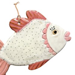 Fisk - keramik vgophng - lille pink prikket