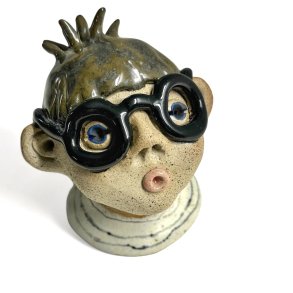 Brille fyr- Keramik buste