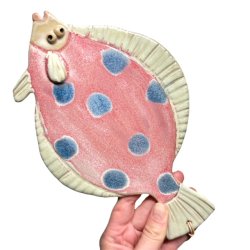 Bl�sp�tte - keramik fladfisk til v�ggen