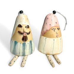 Finurlig klokke - keramikfigur - 99